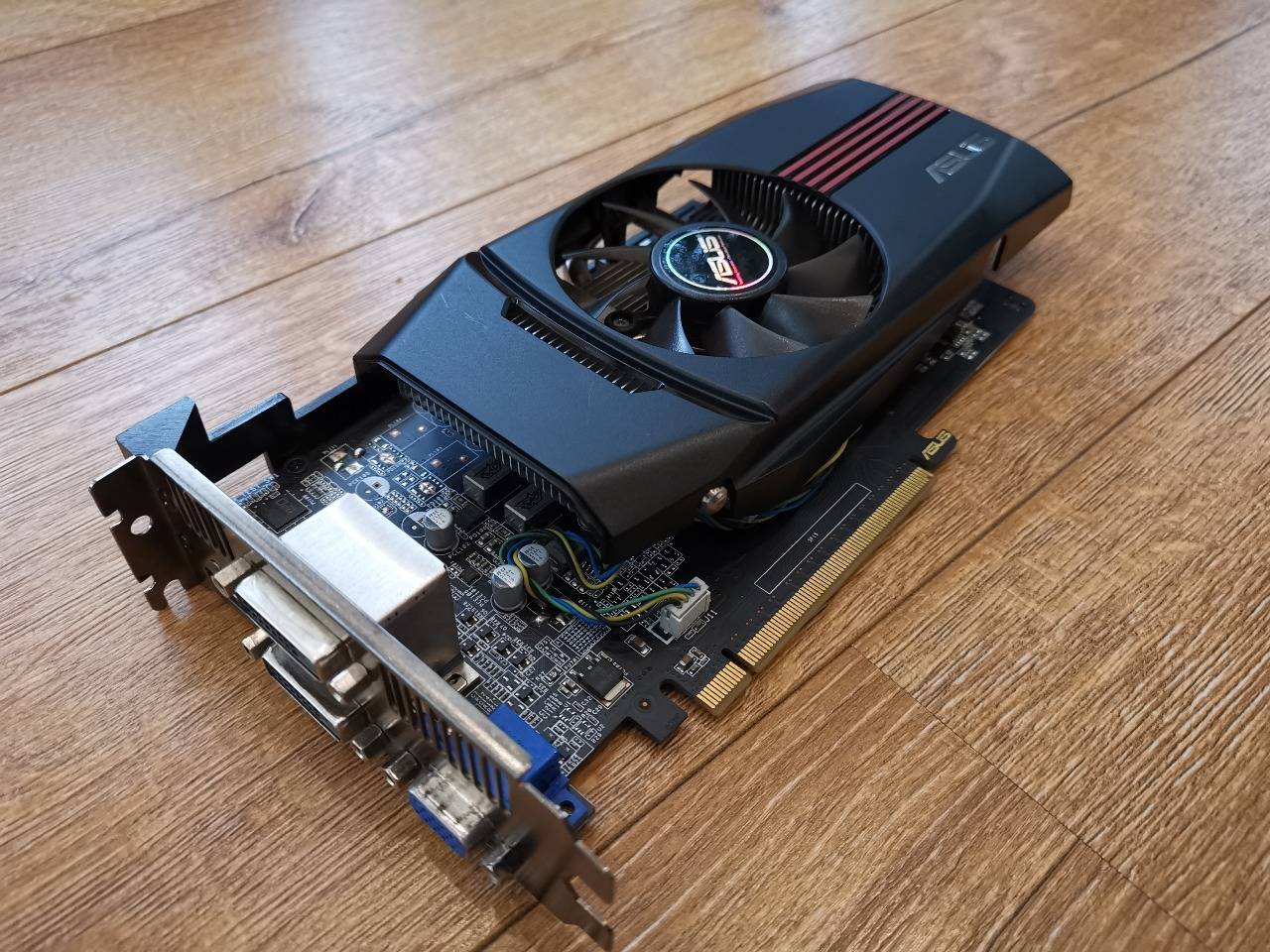 ASUS GeForce GTX 650 2Gb 2
